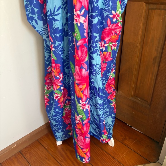 Vintage Royal Creations Hawaii One Size OS Kaftan Caftan Muumuu Dress Floral - Picture 3 of 11